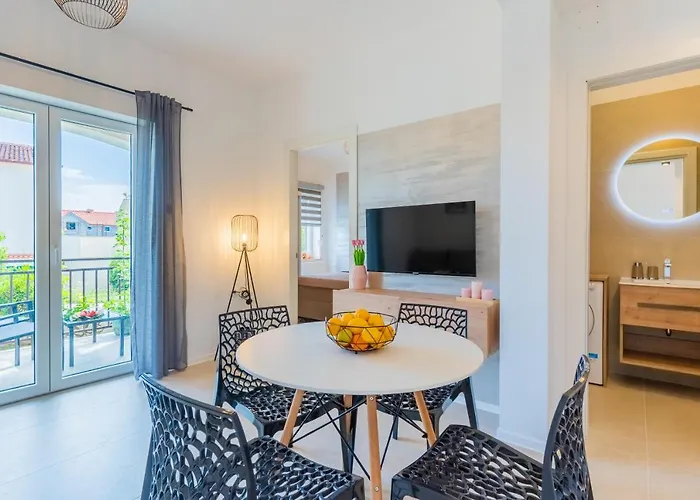 Ivanka Apartament Cres
